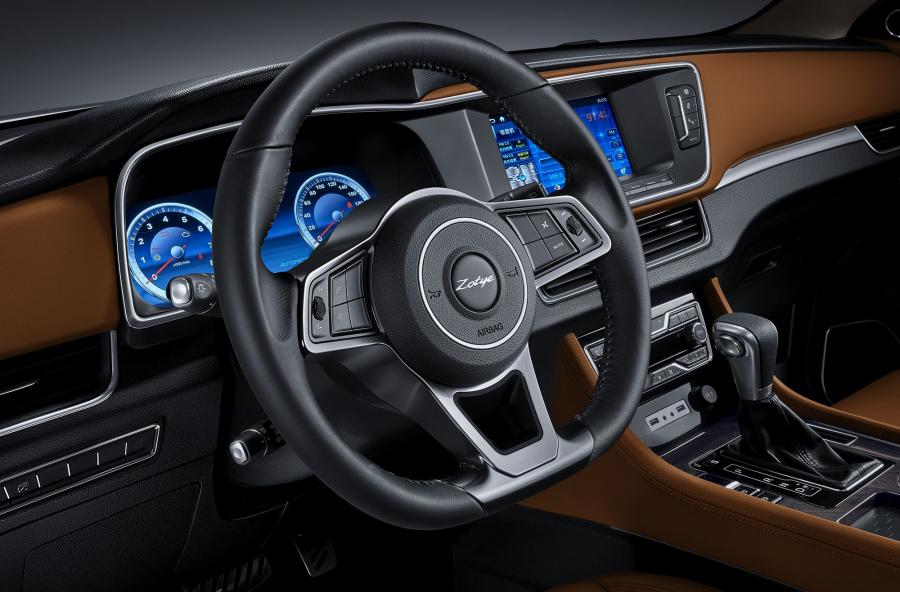 Панель приборов Zotye T600 Coupe 2017 года  (фото 11 из 24)